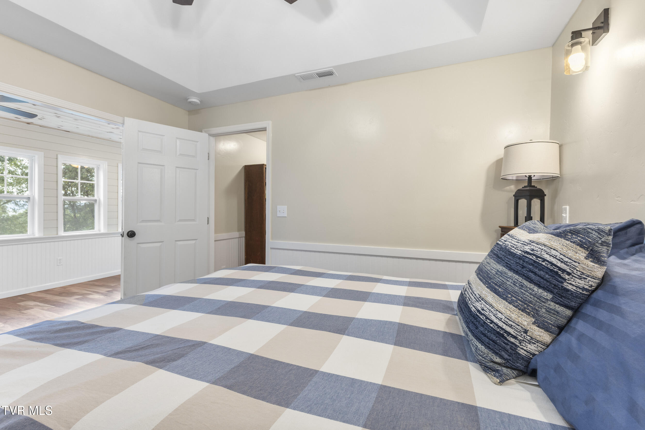1068 Mimosa Drive