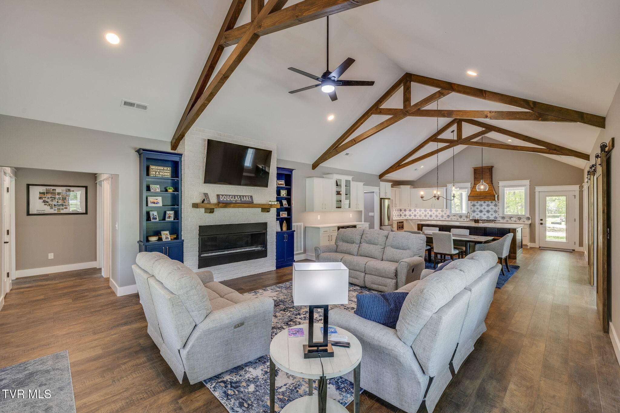 350 Sunset Harbor Drive