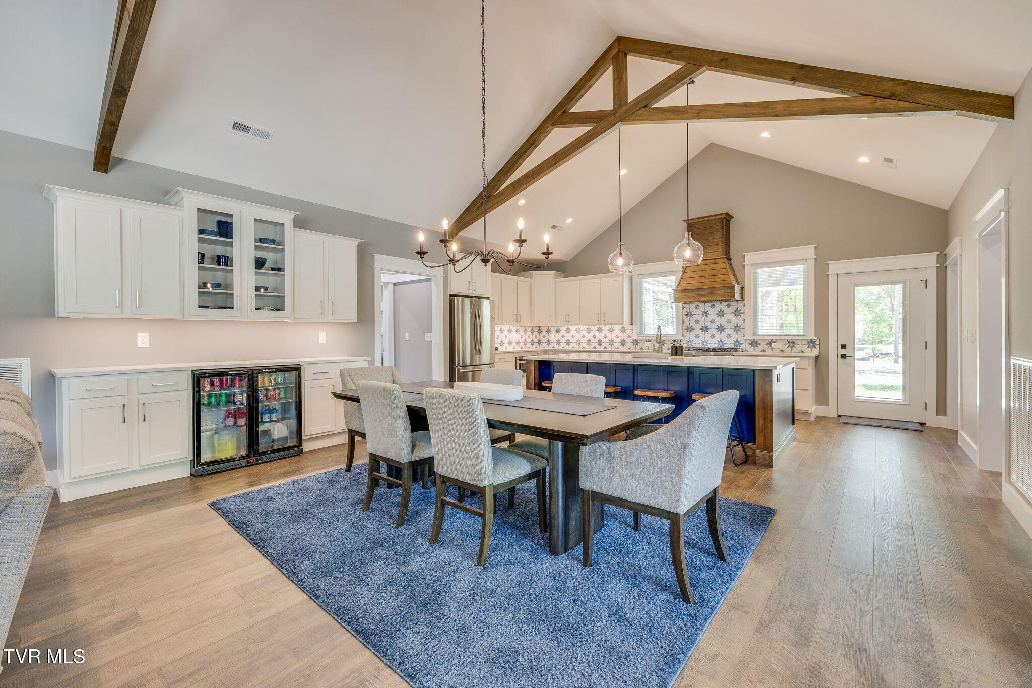 350 Sunset Harbor Drive