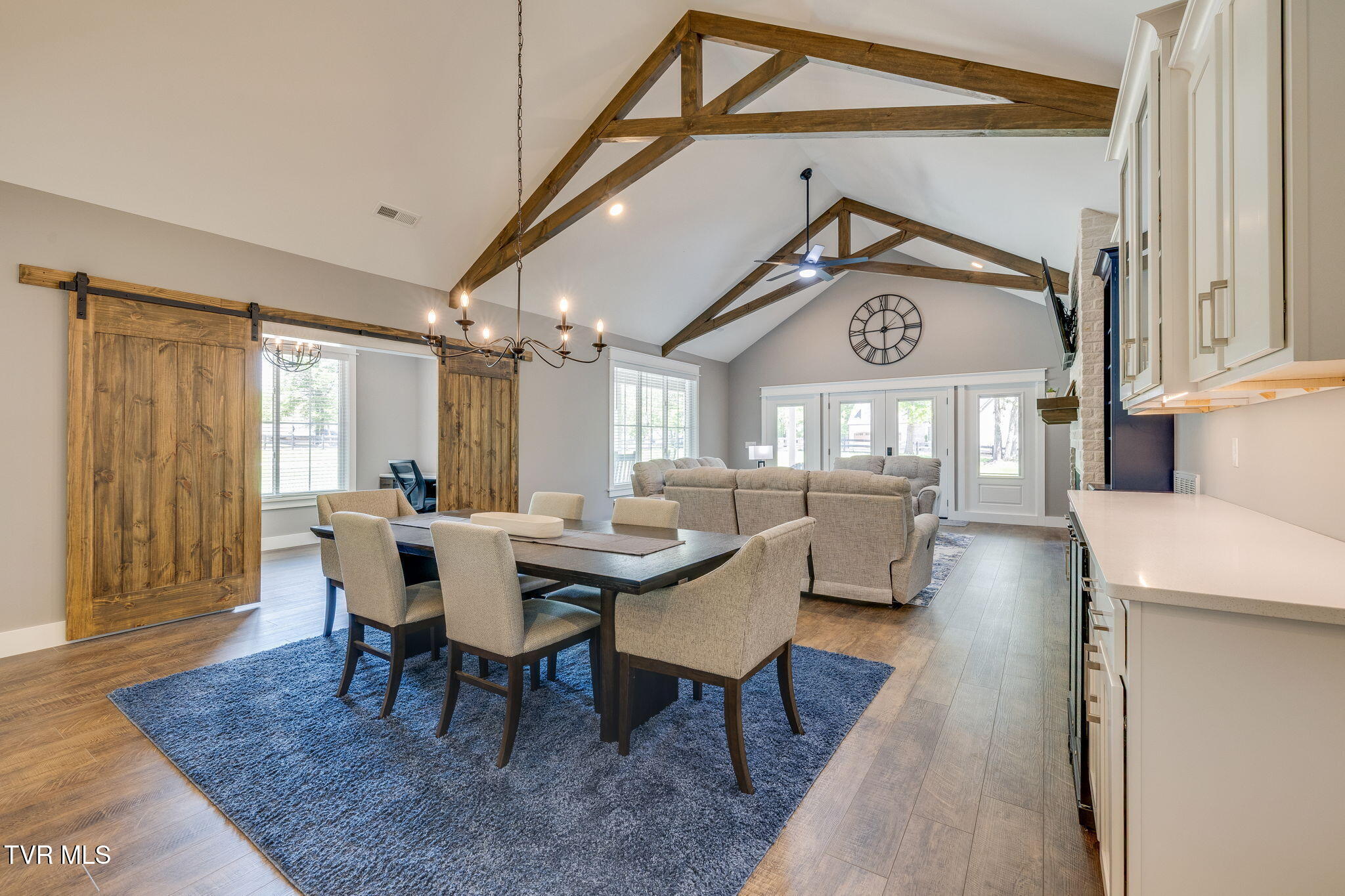 350 Sunset Harbor Drive
