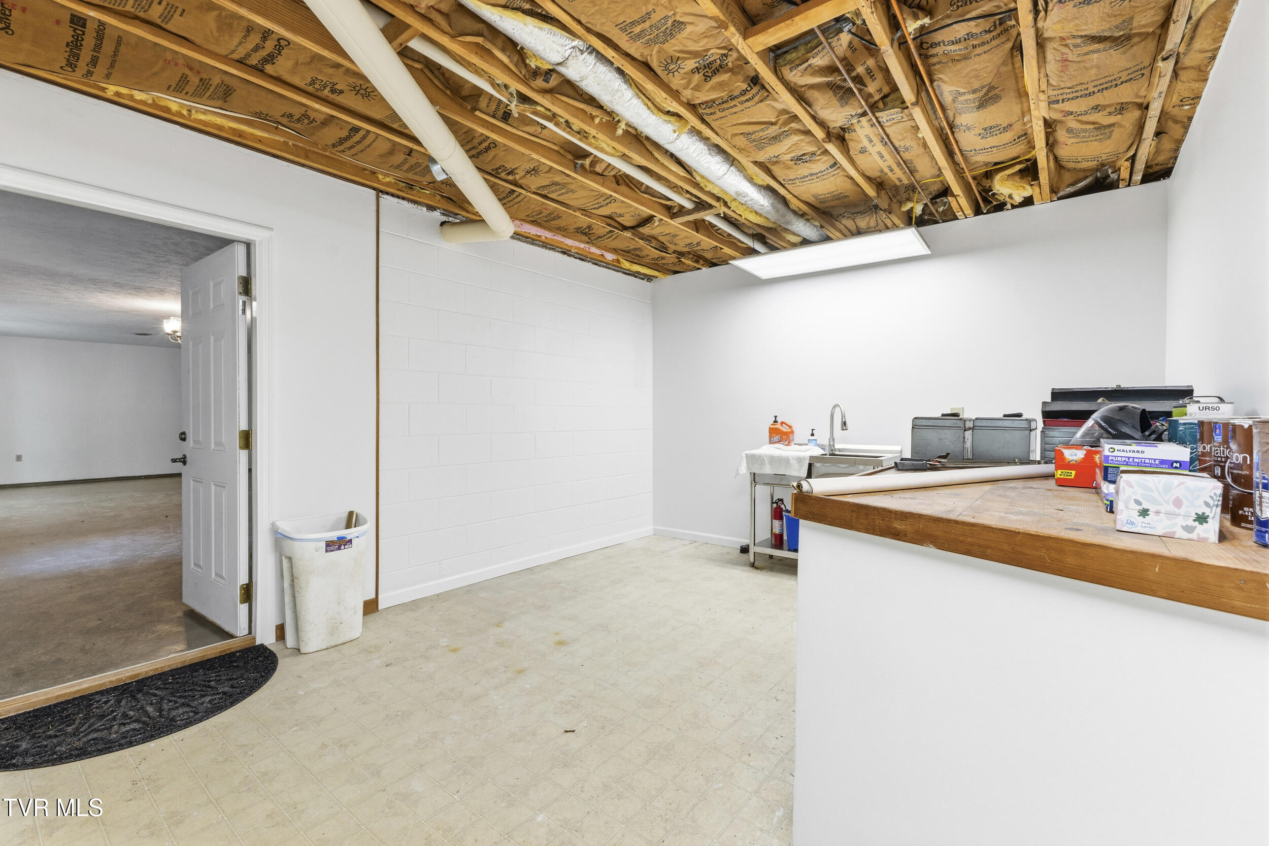 7366 Circle Point Drive