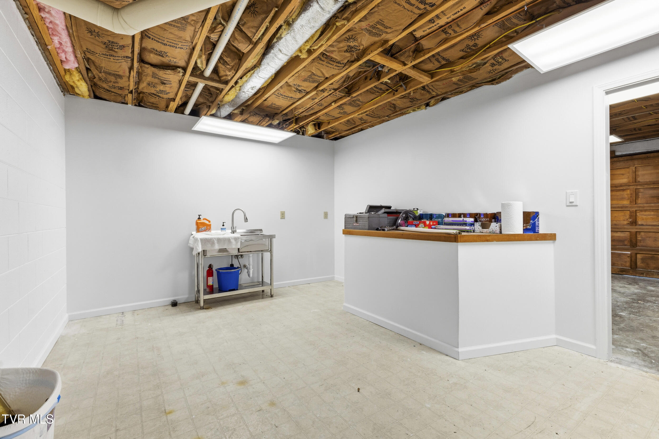 7366 Circle Point Drive