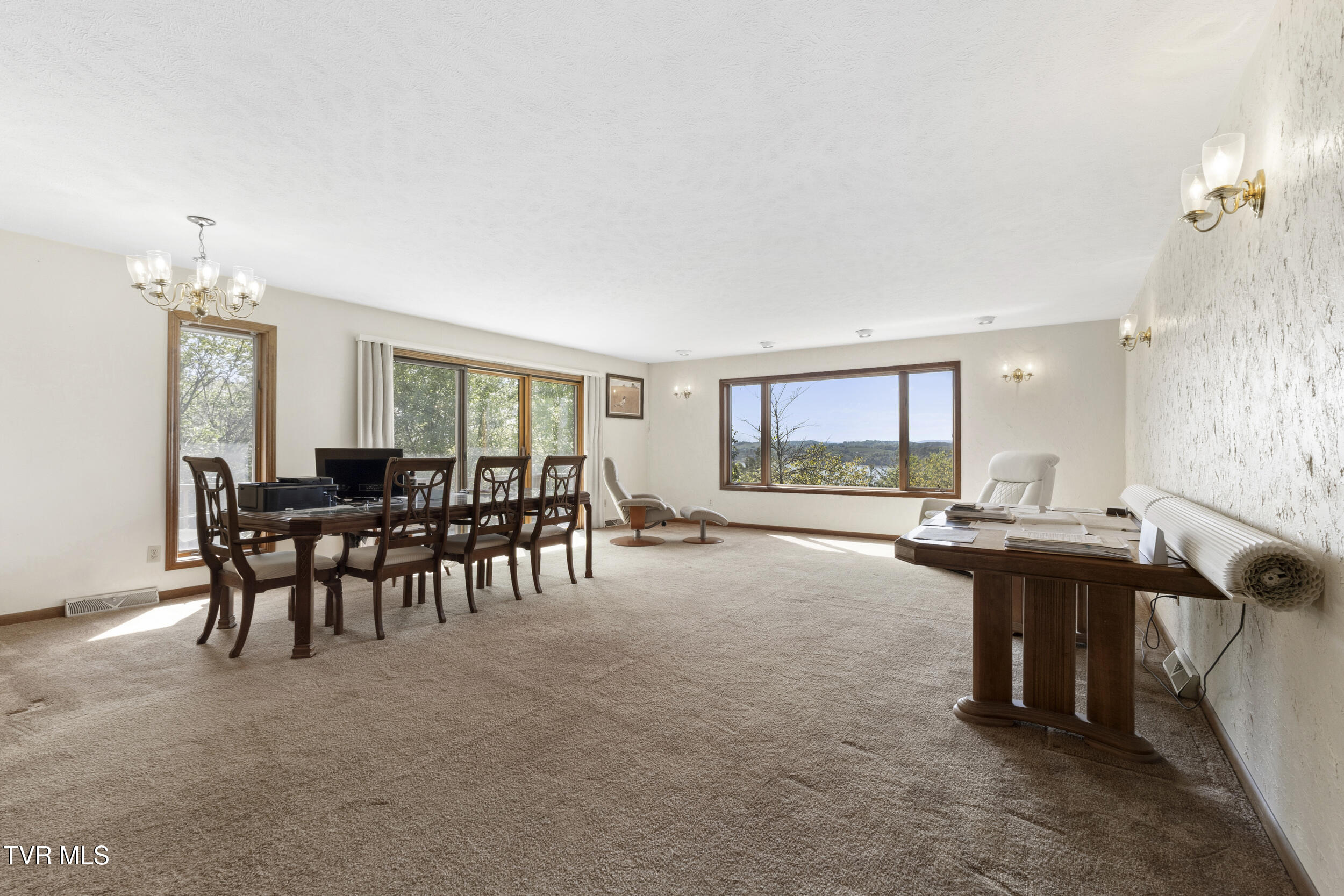 7366 Circle Point Drive