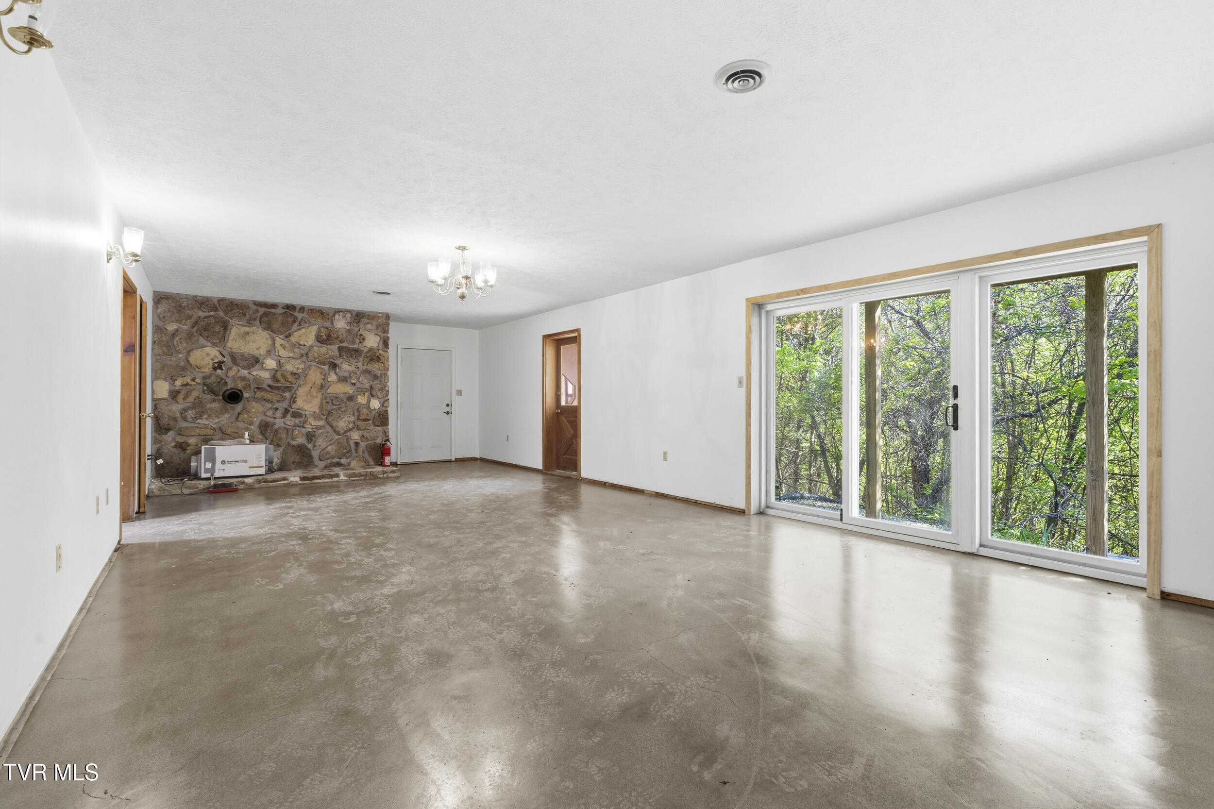 7366 Circle Point Drive