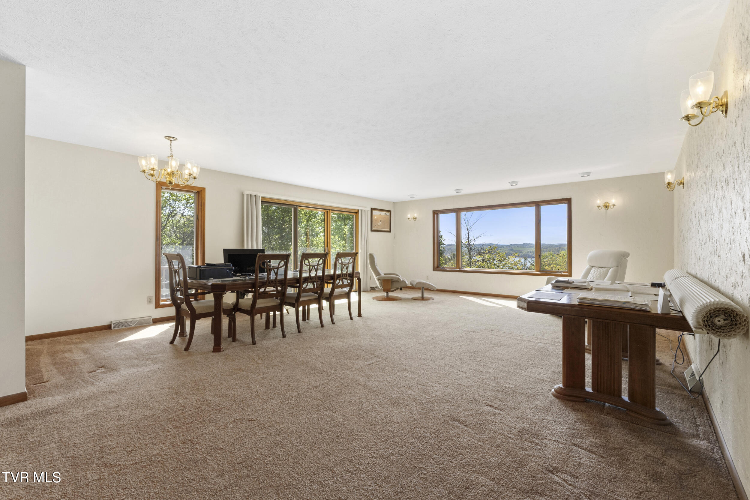 7366 Circle Point Drive