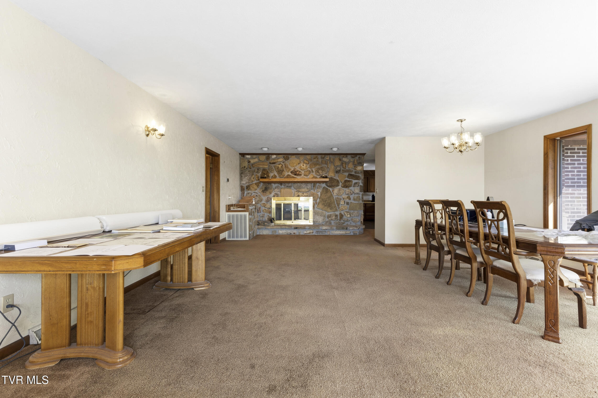 7366 Circle Point Drive