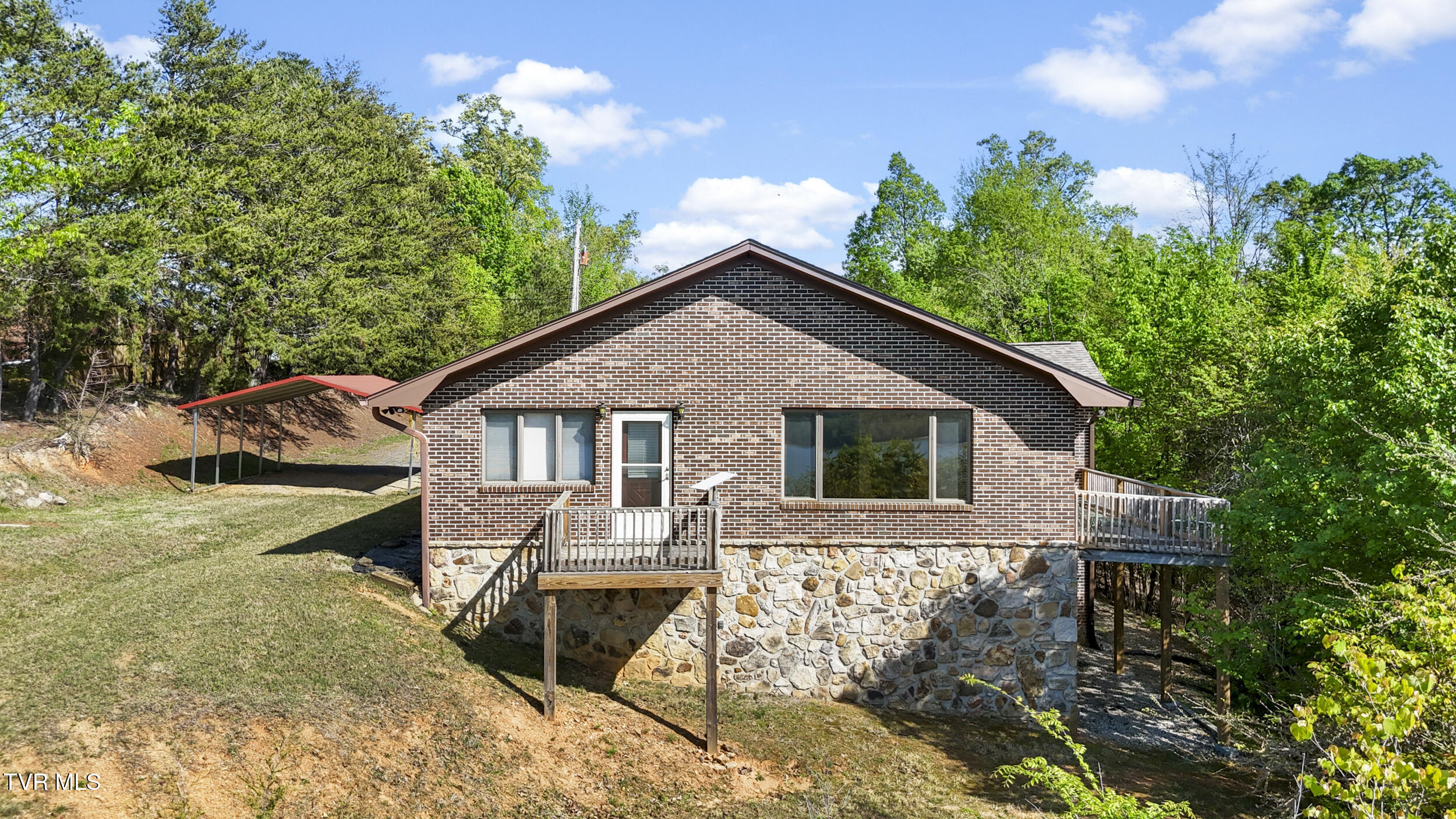 7366 Circle Point Drive