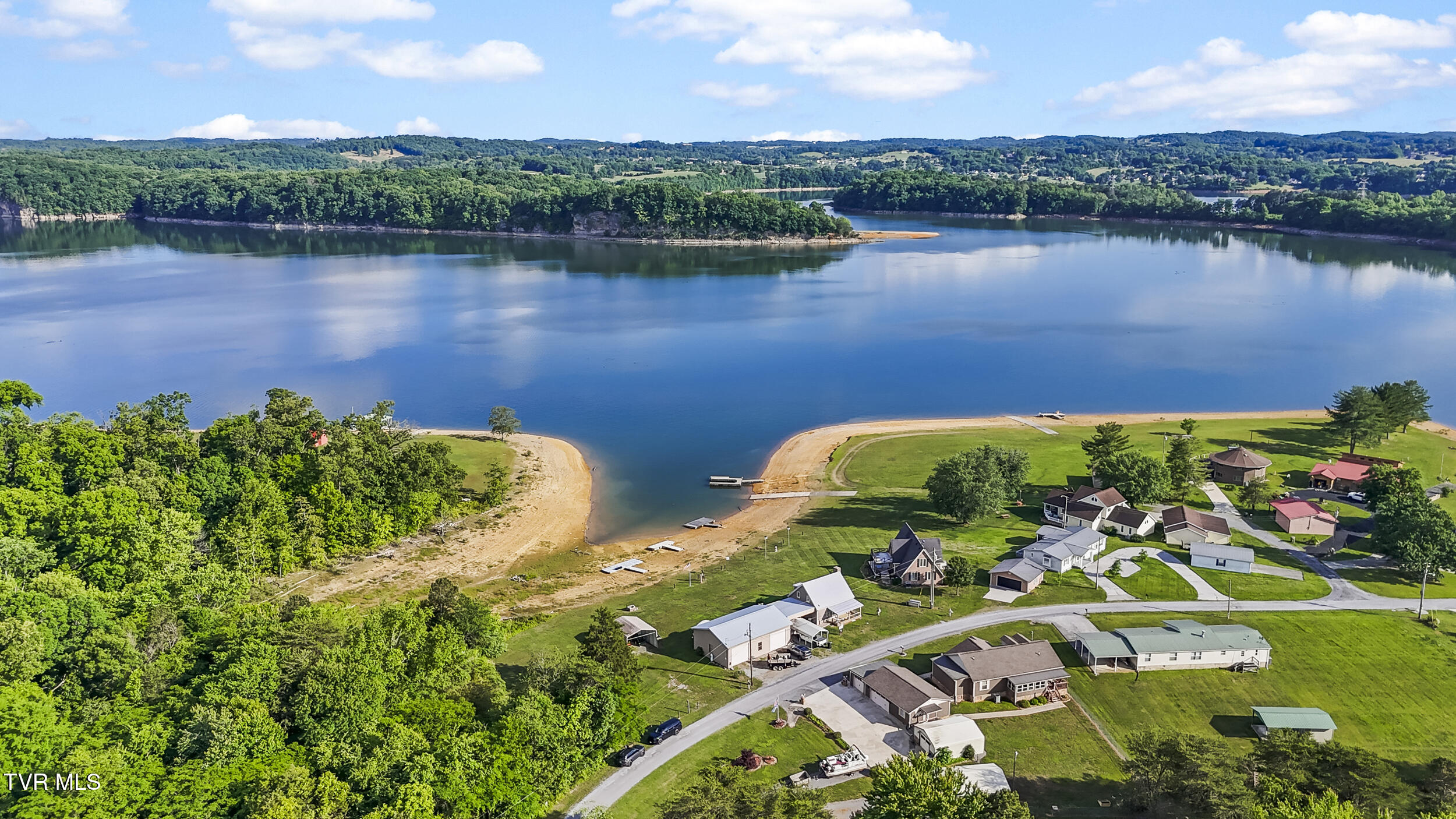 125 Island Harbor Lane
