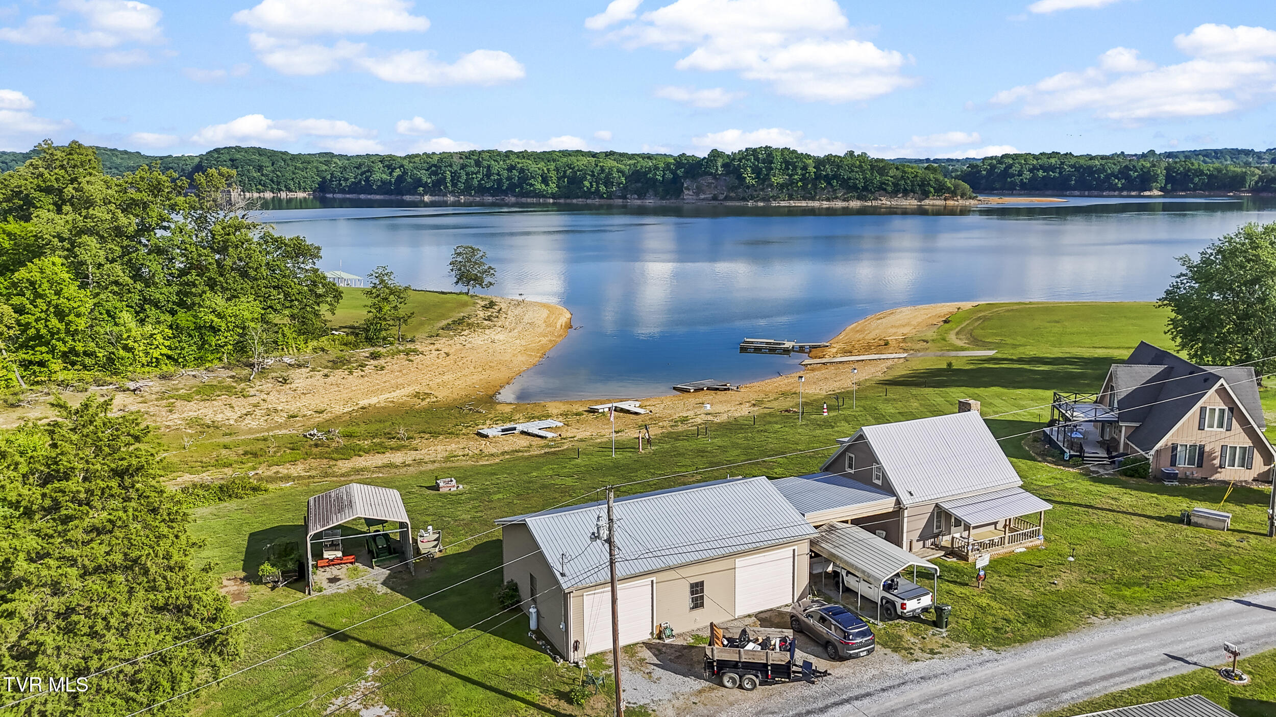 125 Island Harbor Lane