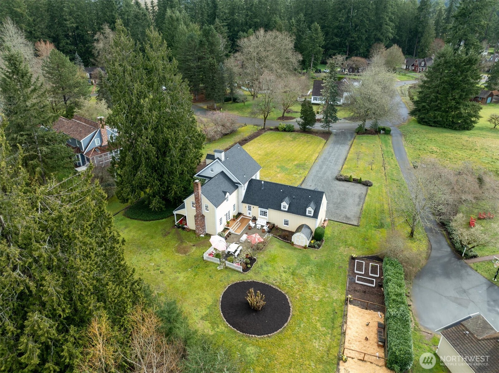 14707 Bear Creek Lane NE