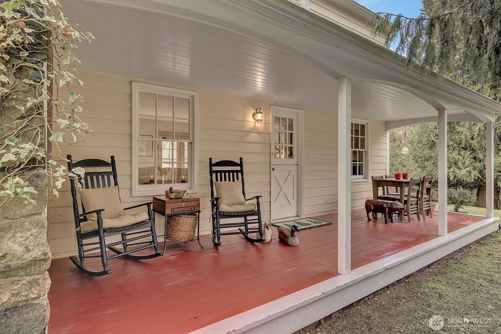 14707 Bear Creek Lane NE