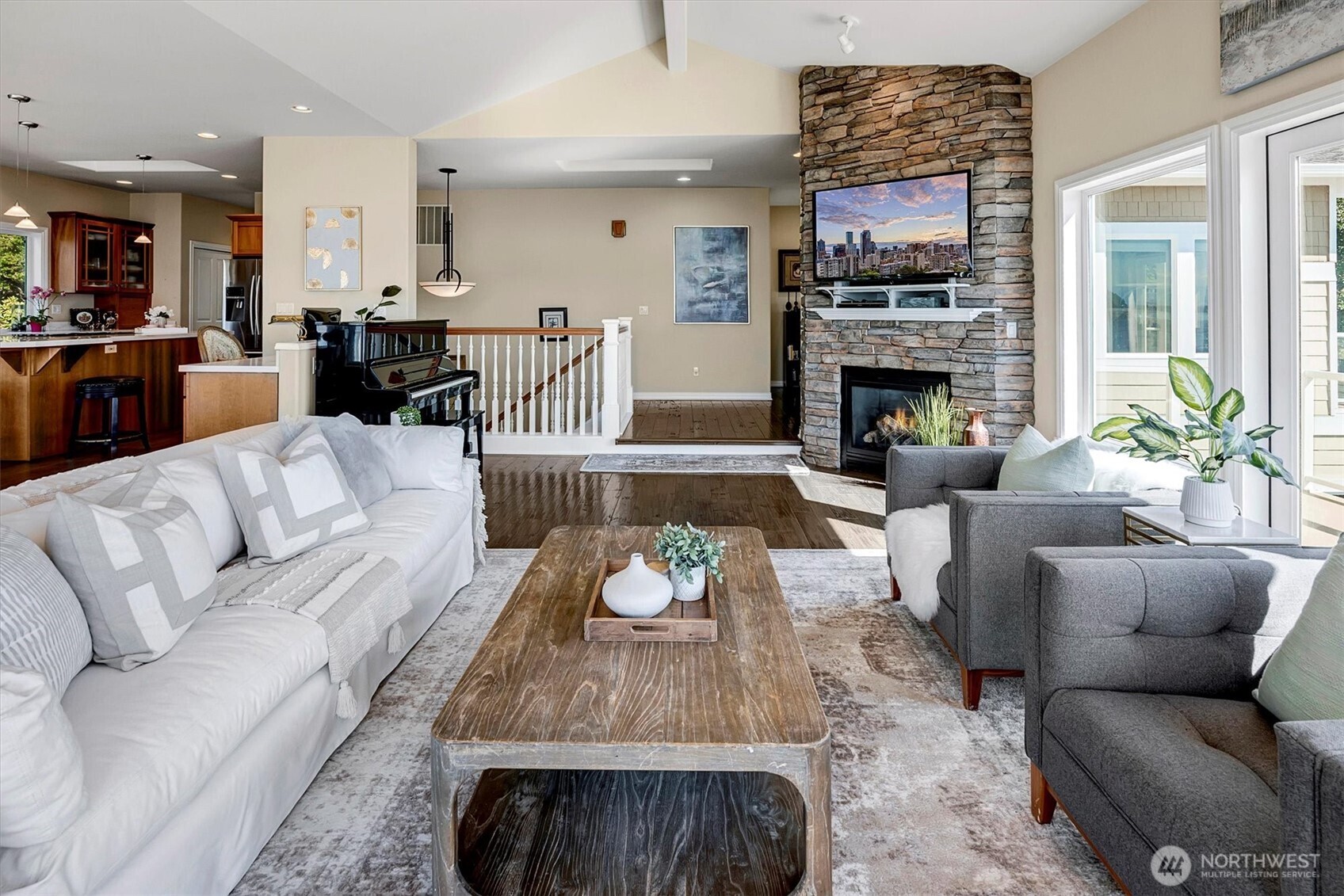 10123 Marine View Drive