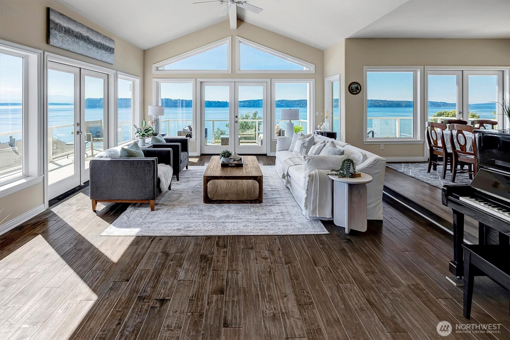 10123 Marine View Drive