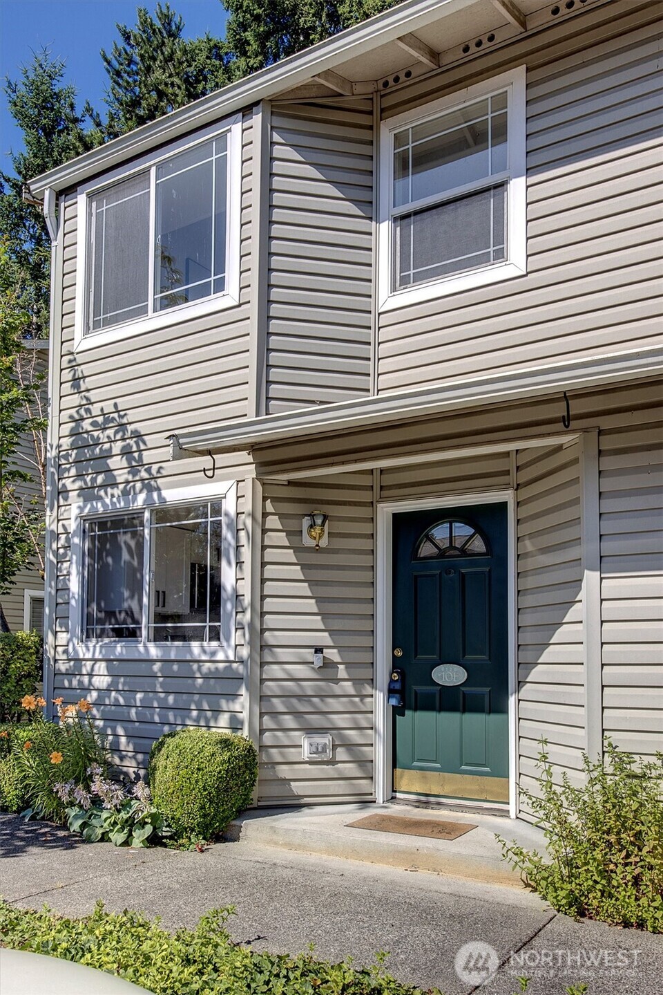 6128 202nd Street SW Unit: 101