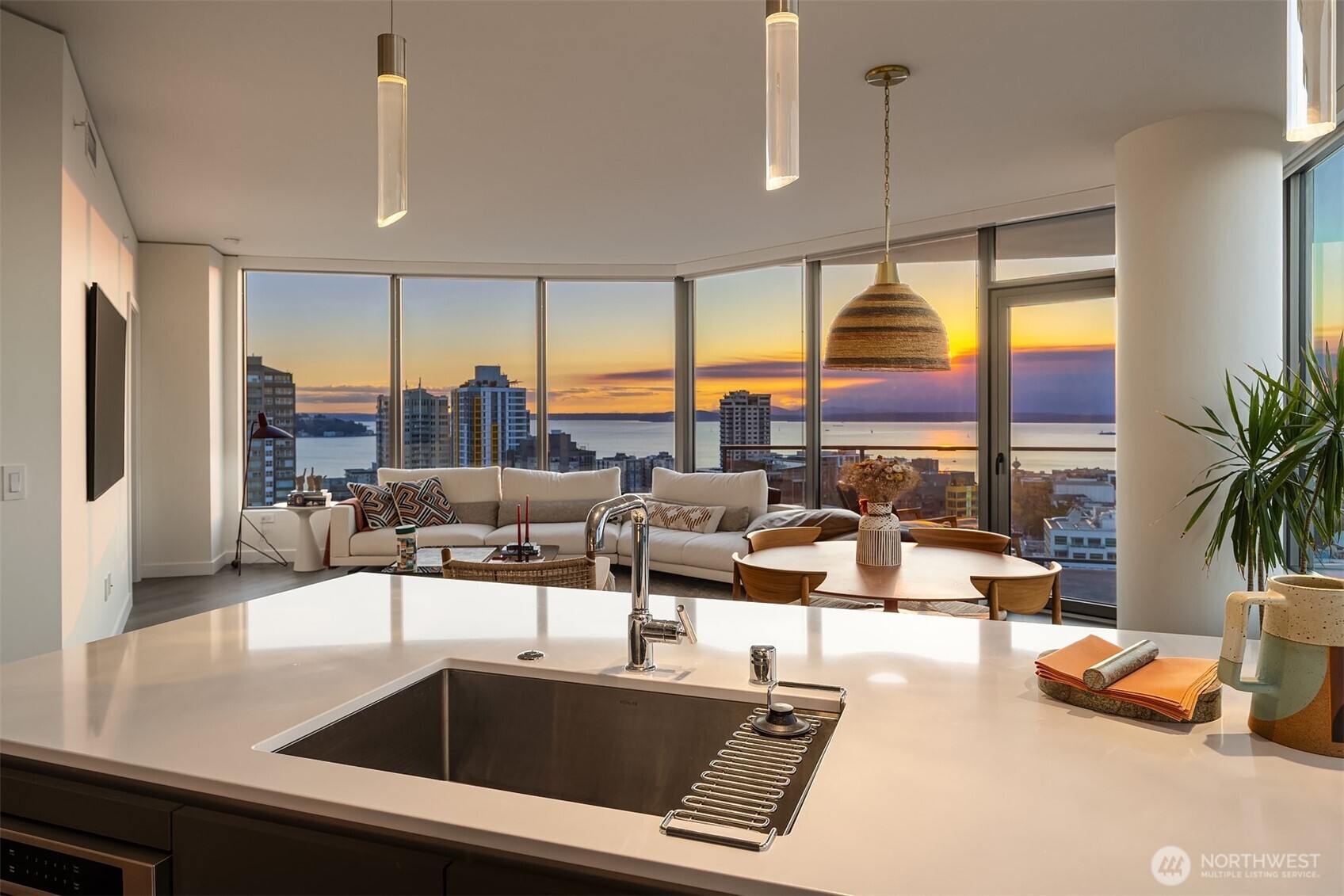 2510 6th Avenue Unit: 2108