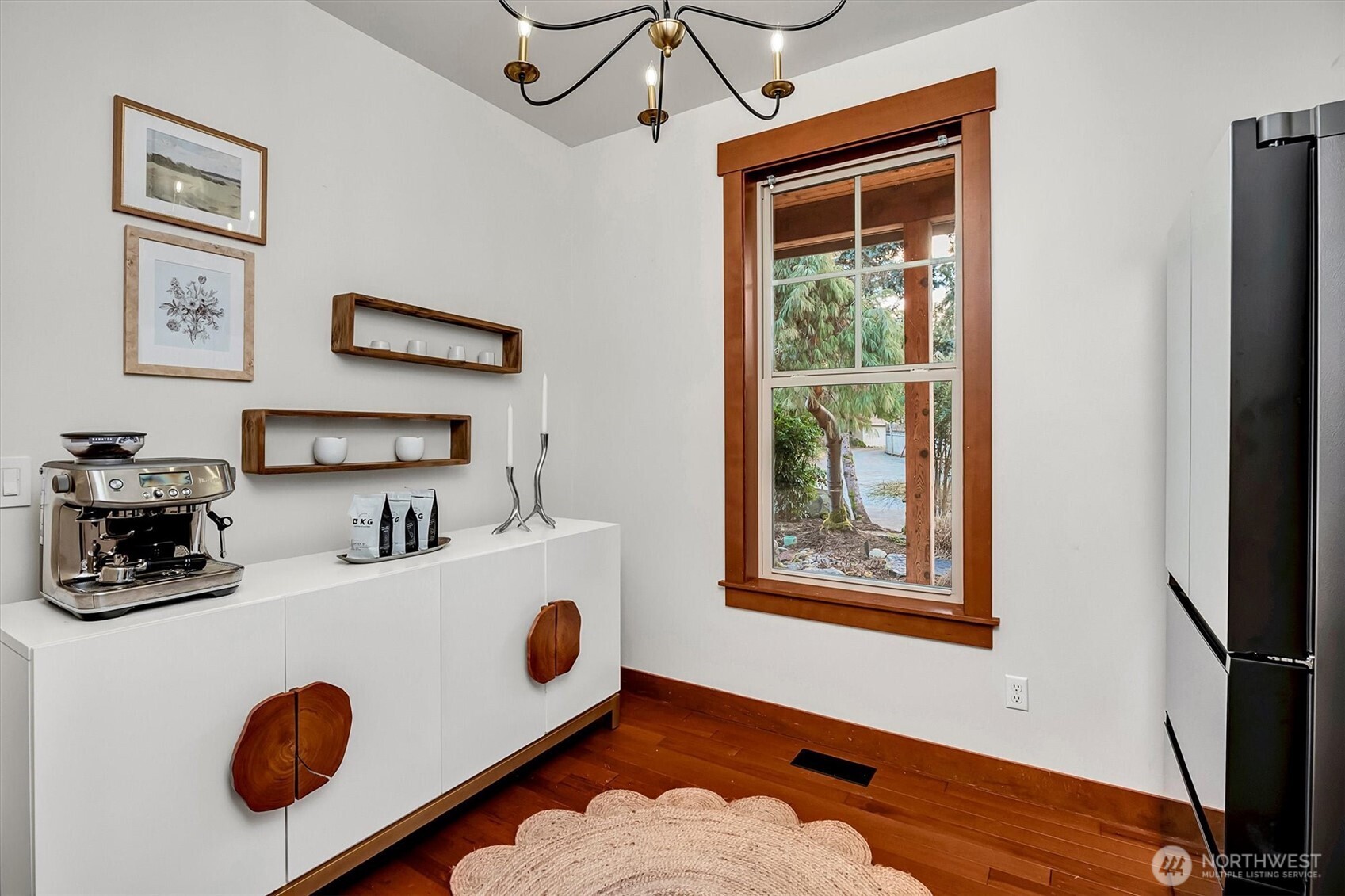 3018 Ilwaco Avenue NE