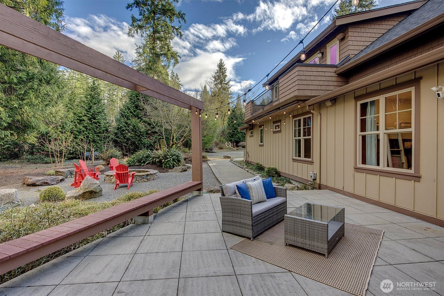 3018 Ilwaco Avenue NE