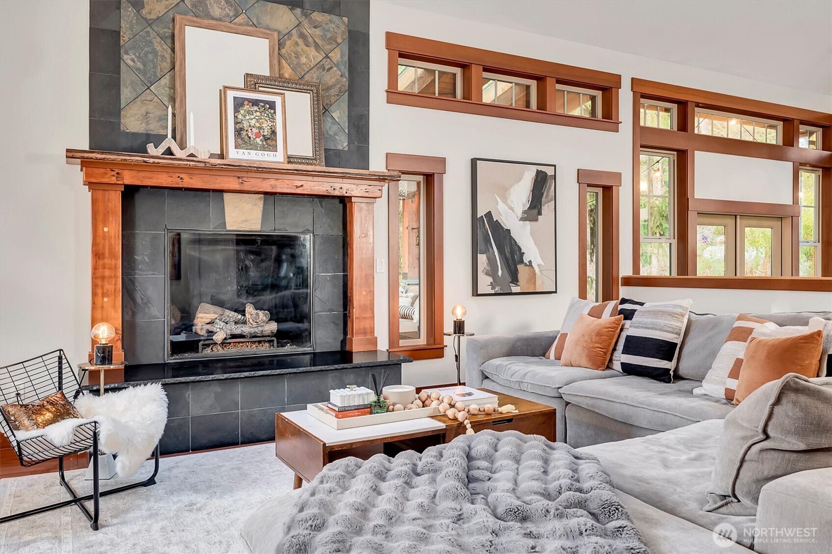 3018 Ilwaco Avenue NE