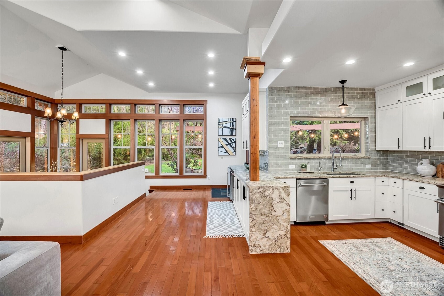 3018 Ilwaco Avenue NE