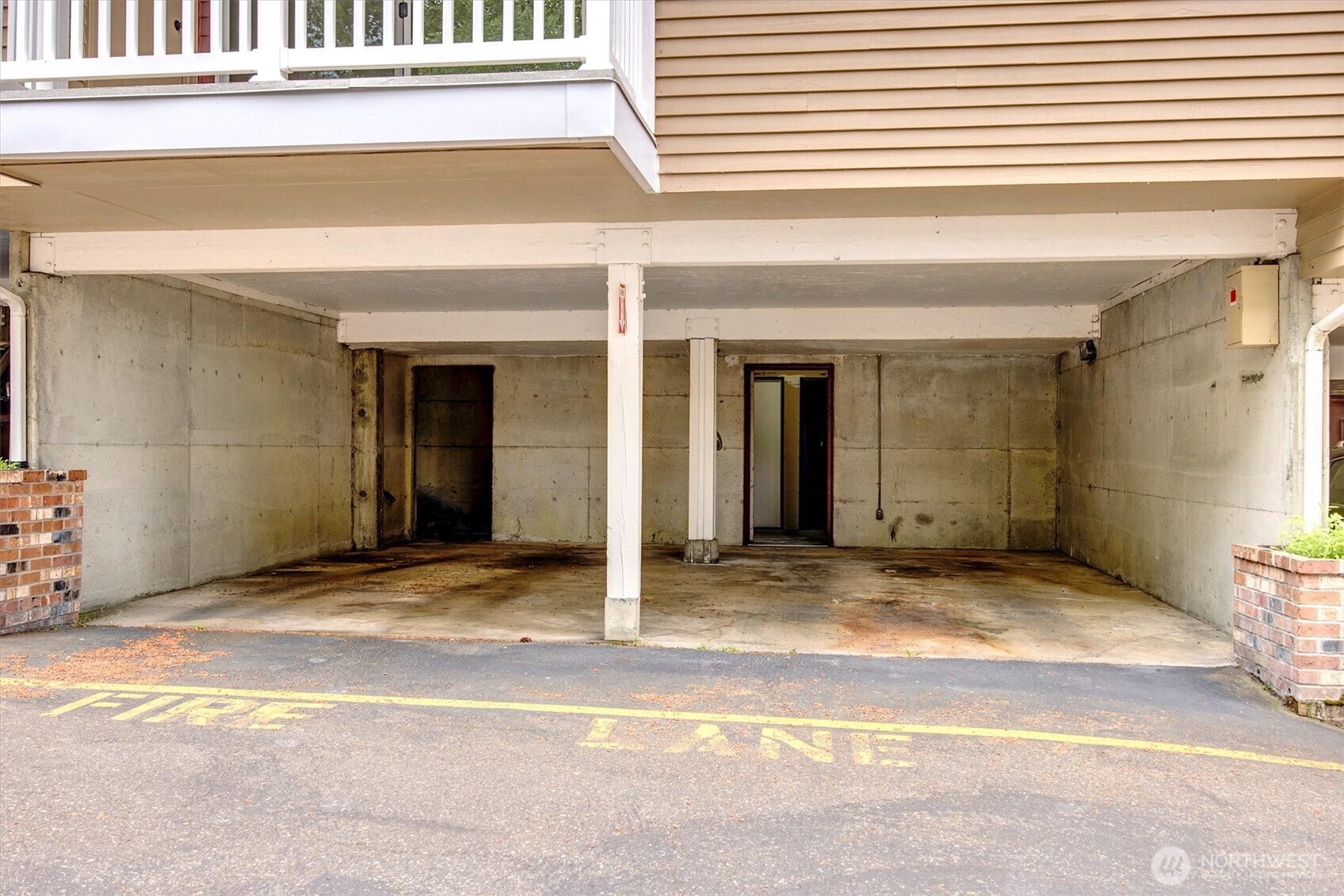 8642 164th Avenue NE Unit: B204
