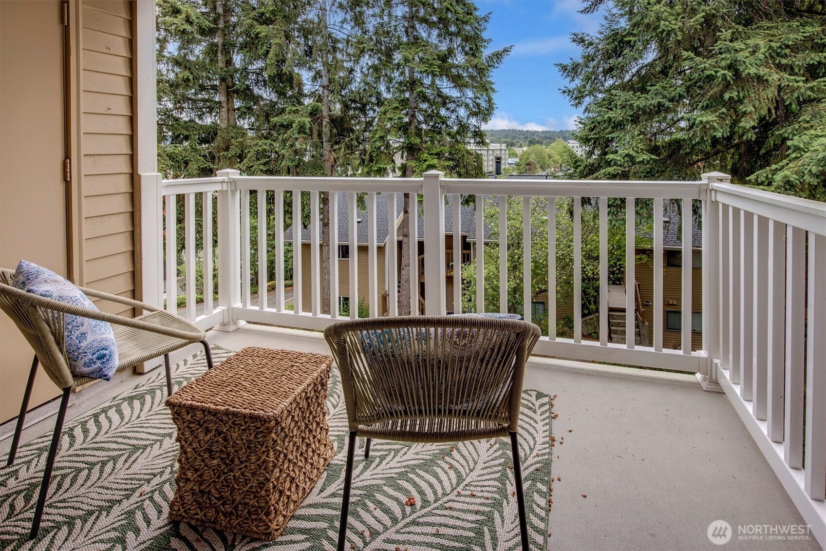 8642 164th Avenue NE Unit: B204