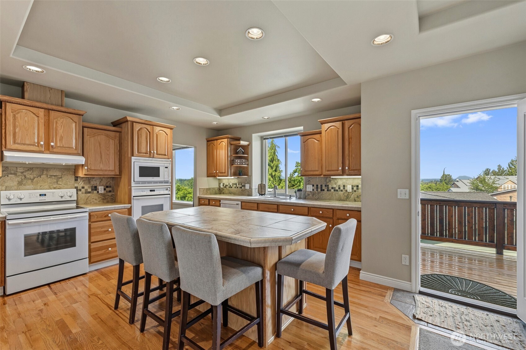 3209 Shelley Hill Rd