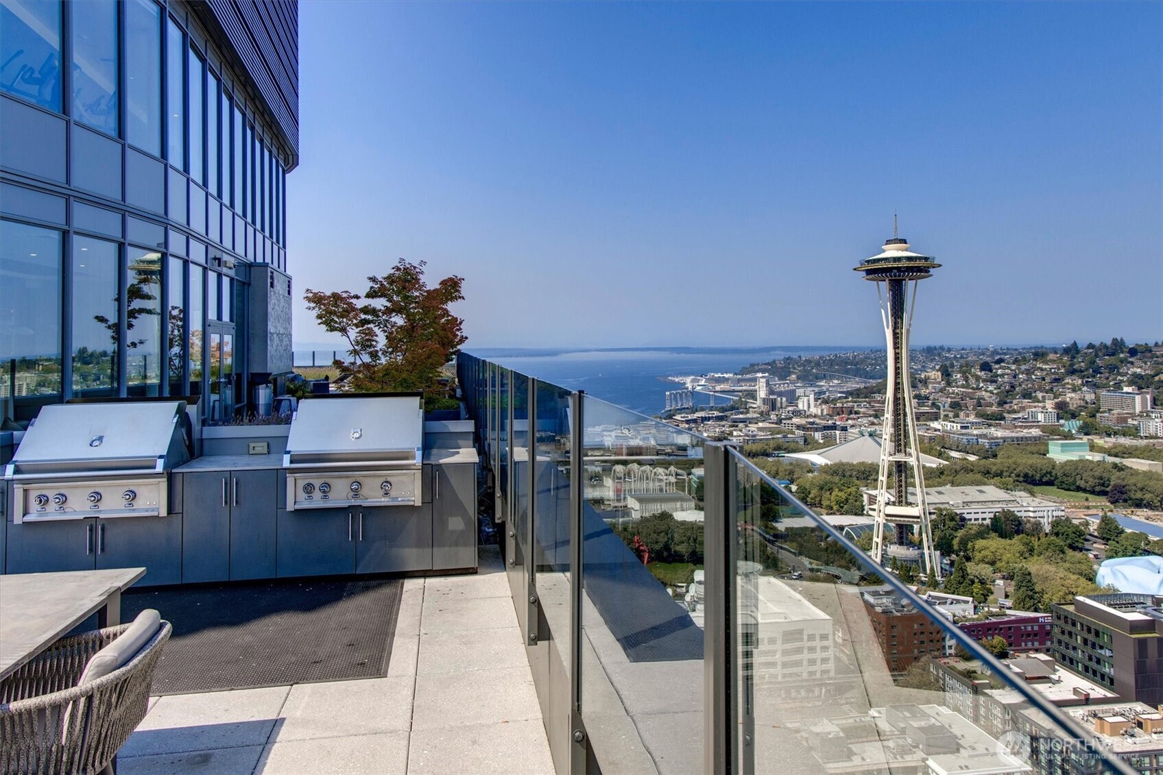 2510 6th Avenue Unit: 1210