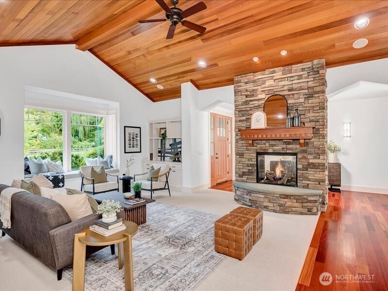 7796 Renton Issaquah Road SE