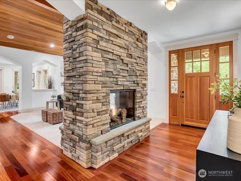 7796 Renton Issaquah Road SE