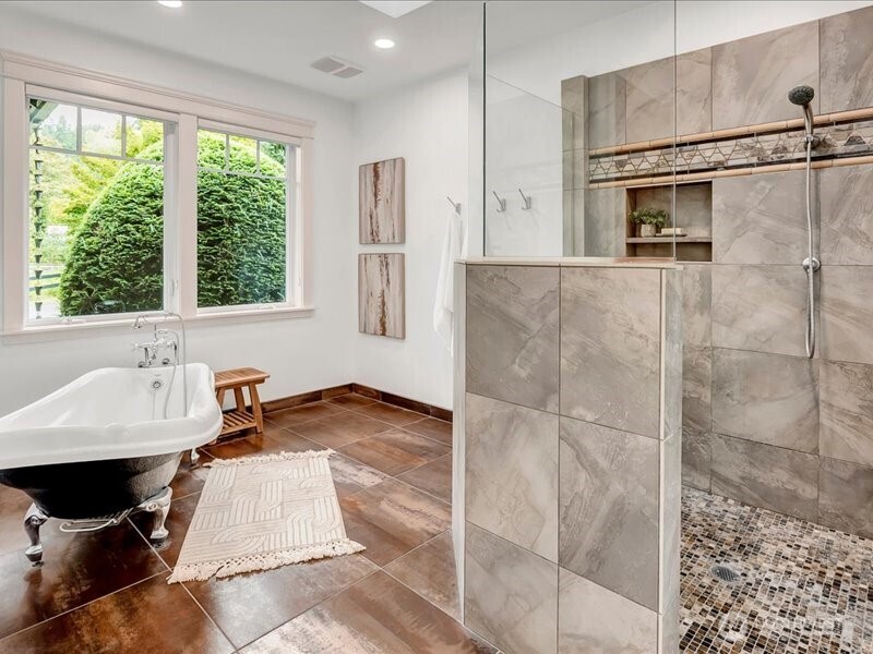 7796 Renton Issaquah Road SE