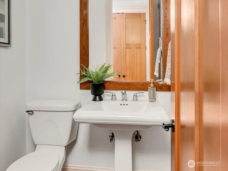 7796 Renton Issaquah Road SE