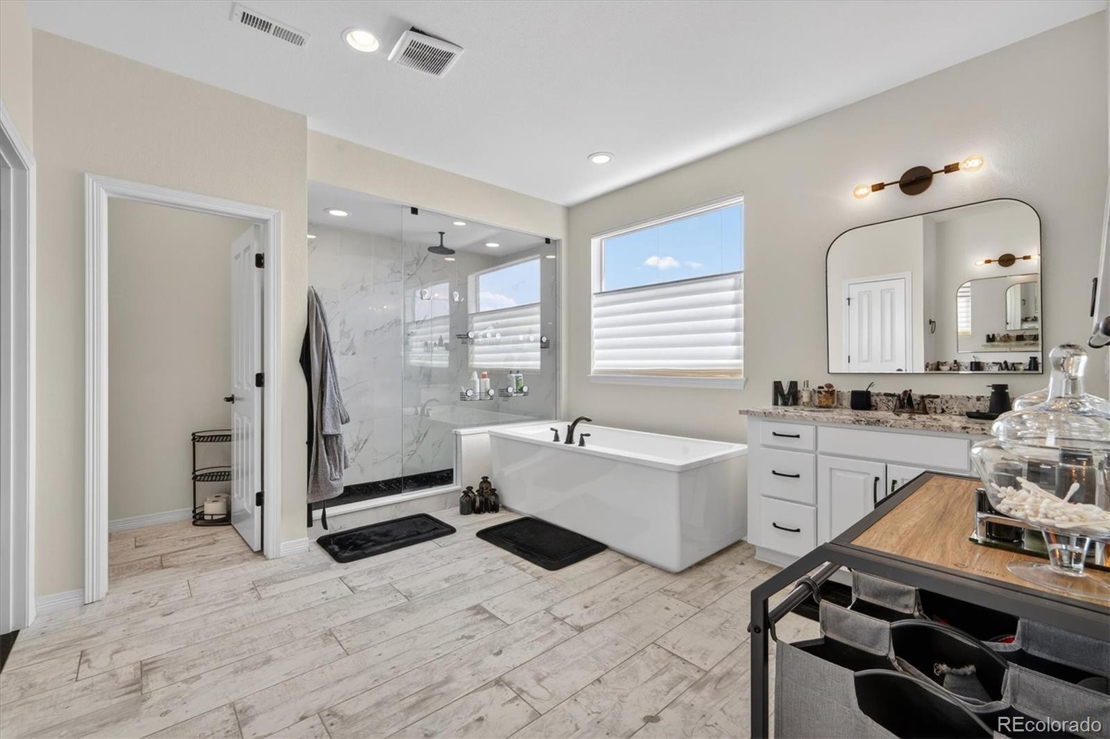 16036 Swan Mountain Drive