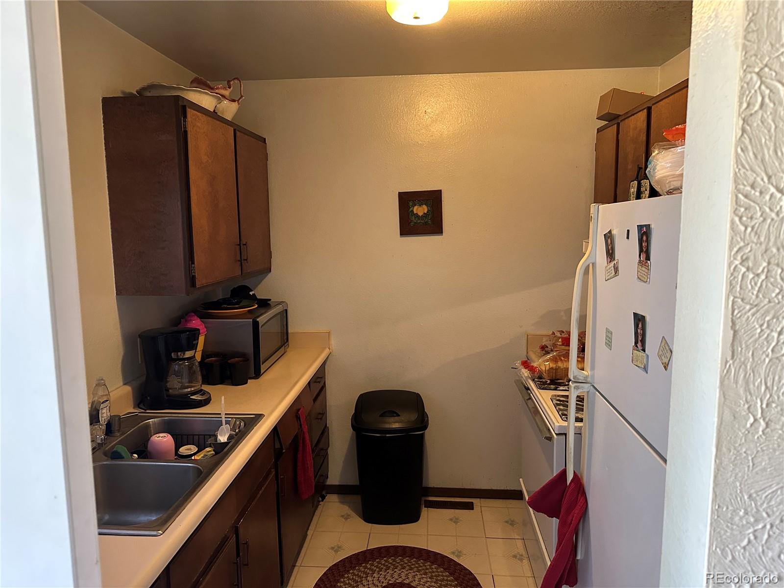 2218 Coronado Parkway N Unit: B