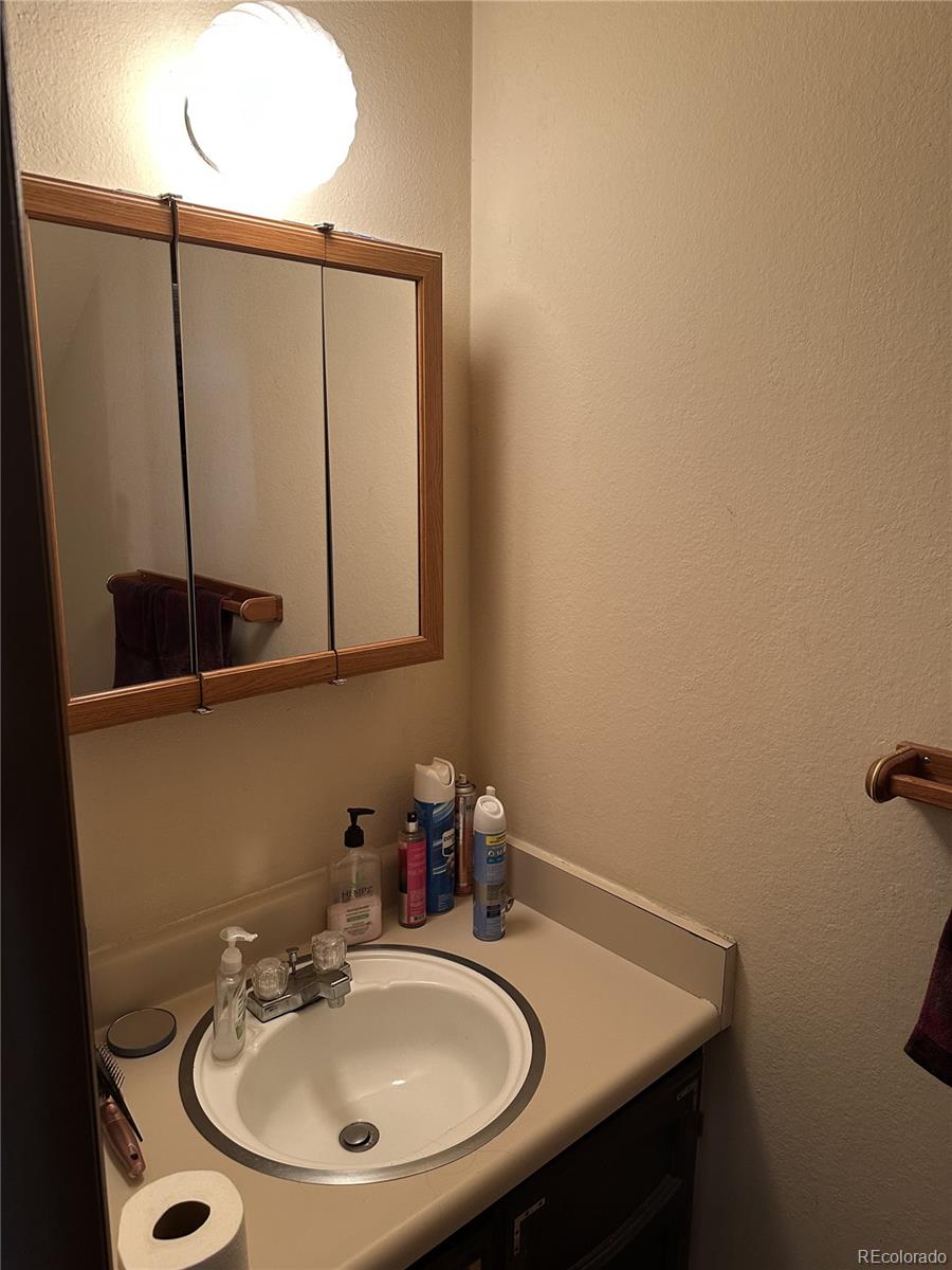 2218 Coronado Parkway N Unit: B