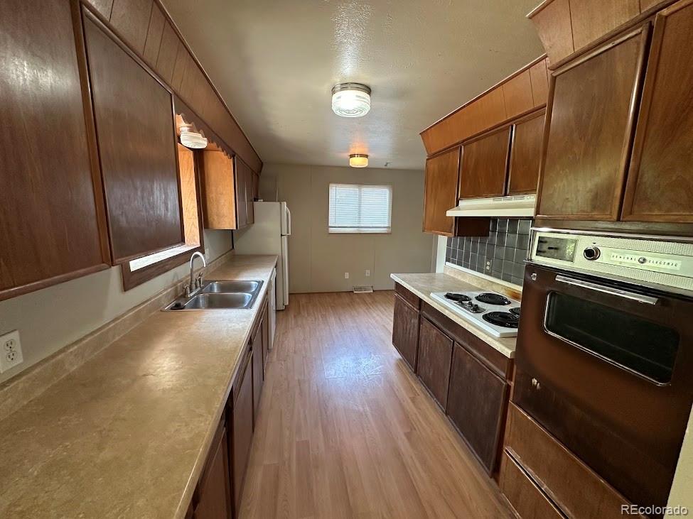 9291 Julian Way