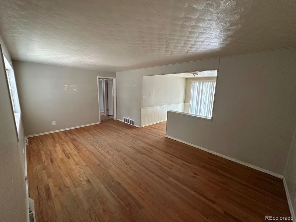 9291 Julian Way
