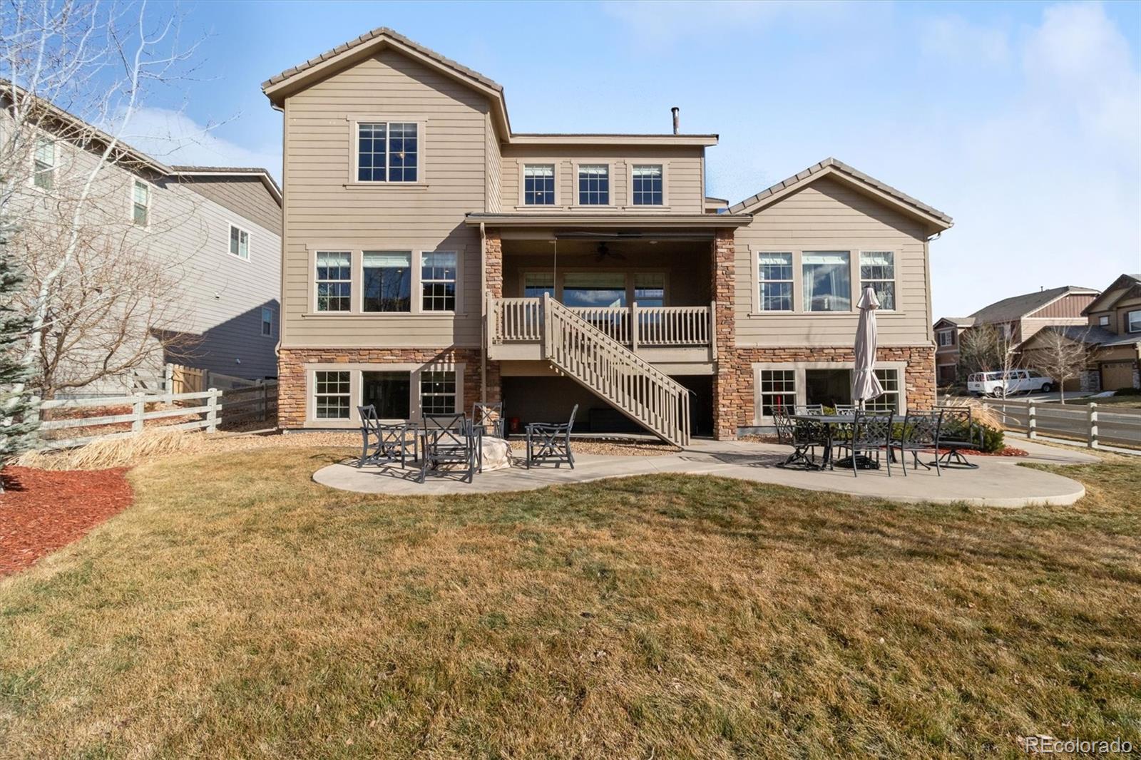 15961 Lookout Point