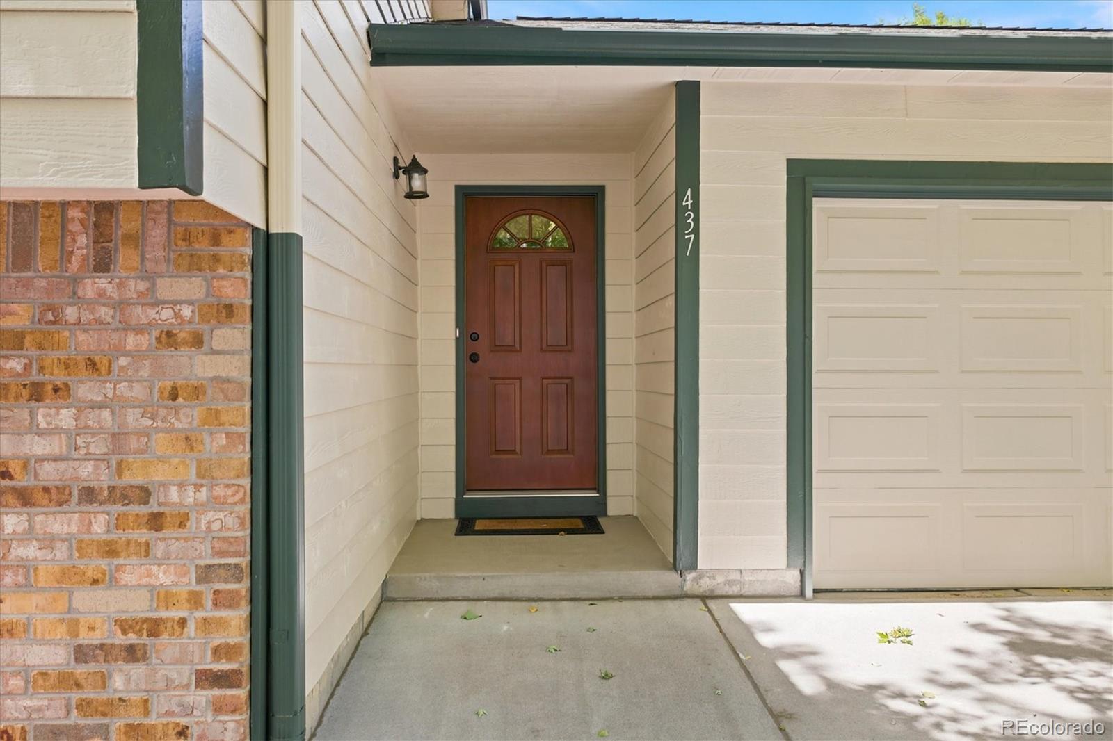 437 Hickory Street