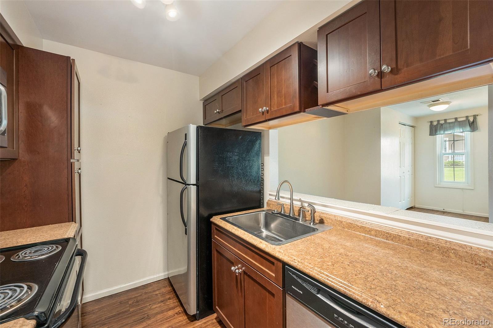 8478 Everett Way Unit: B