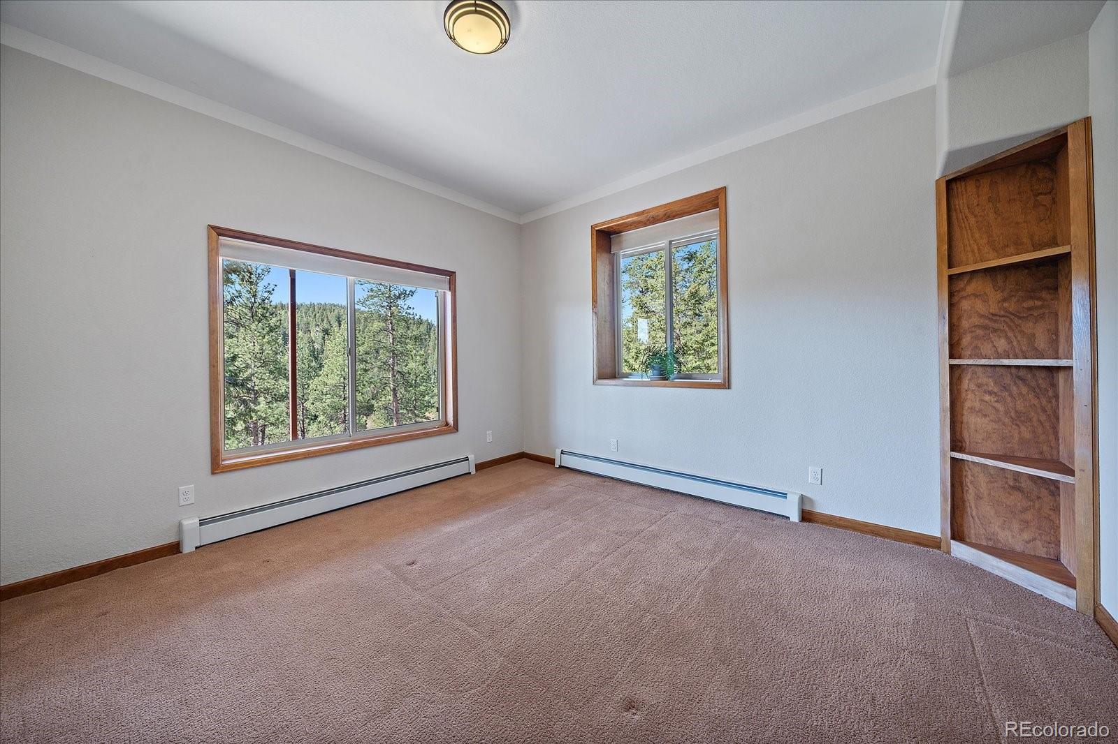 44 Woodside Circle