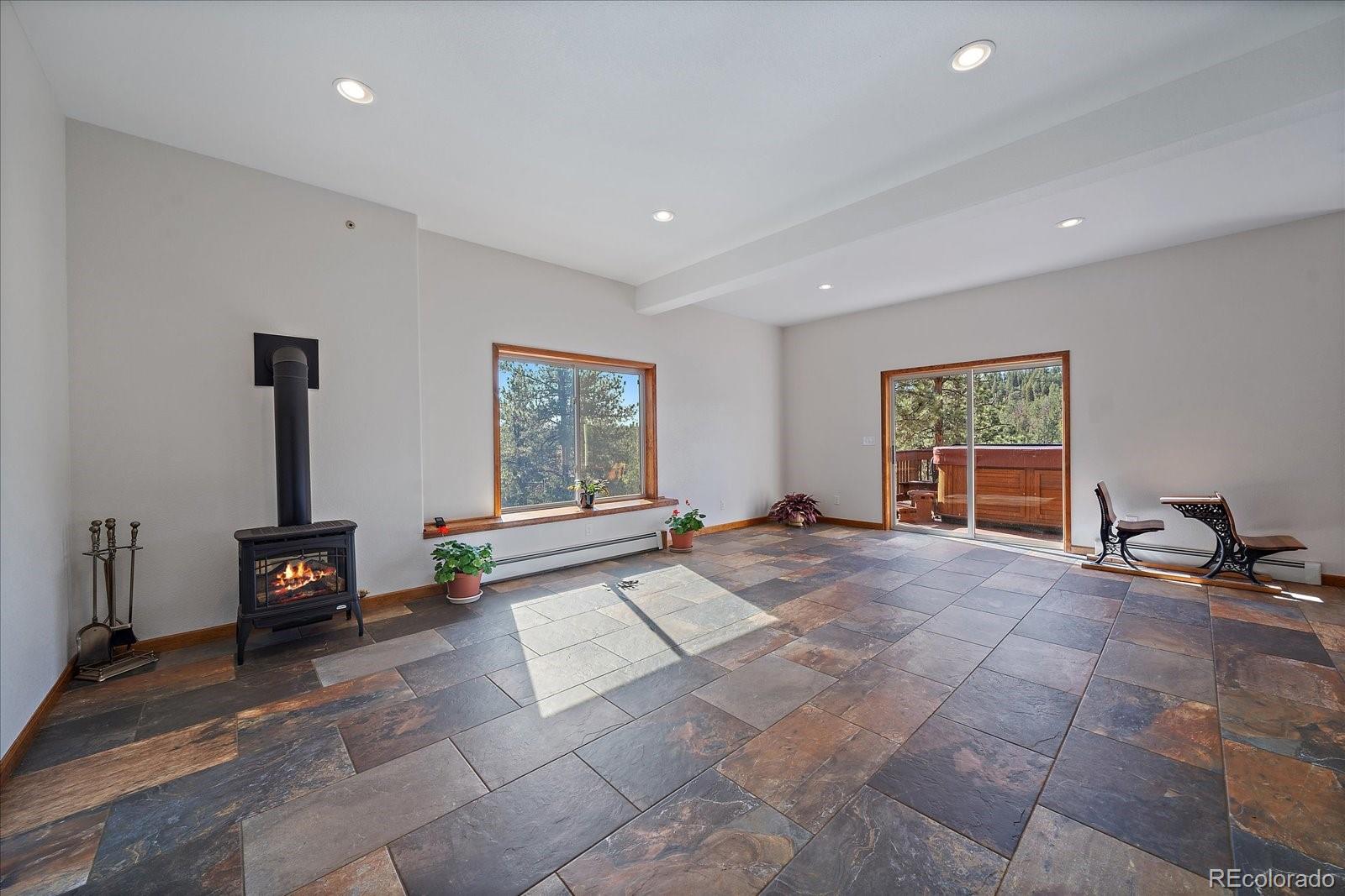 44 Woodside Circle