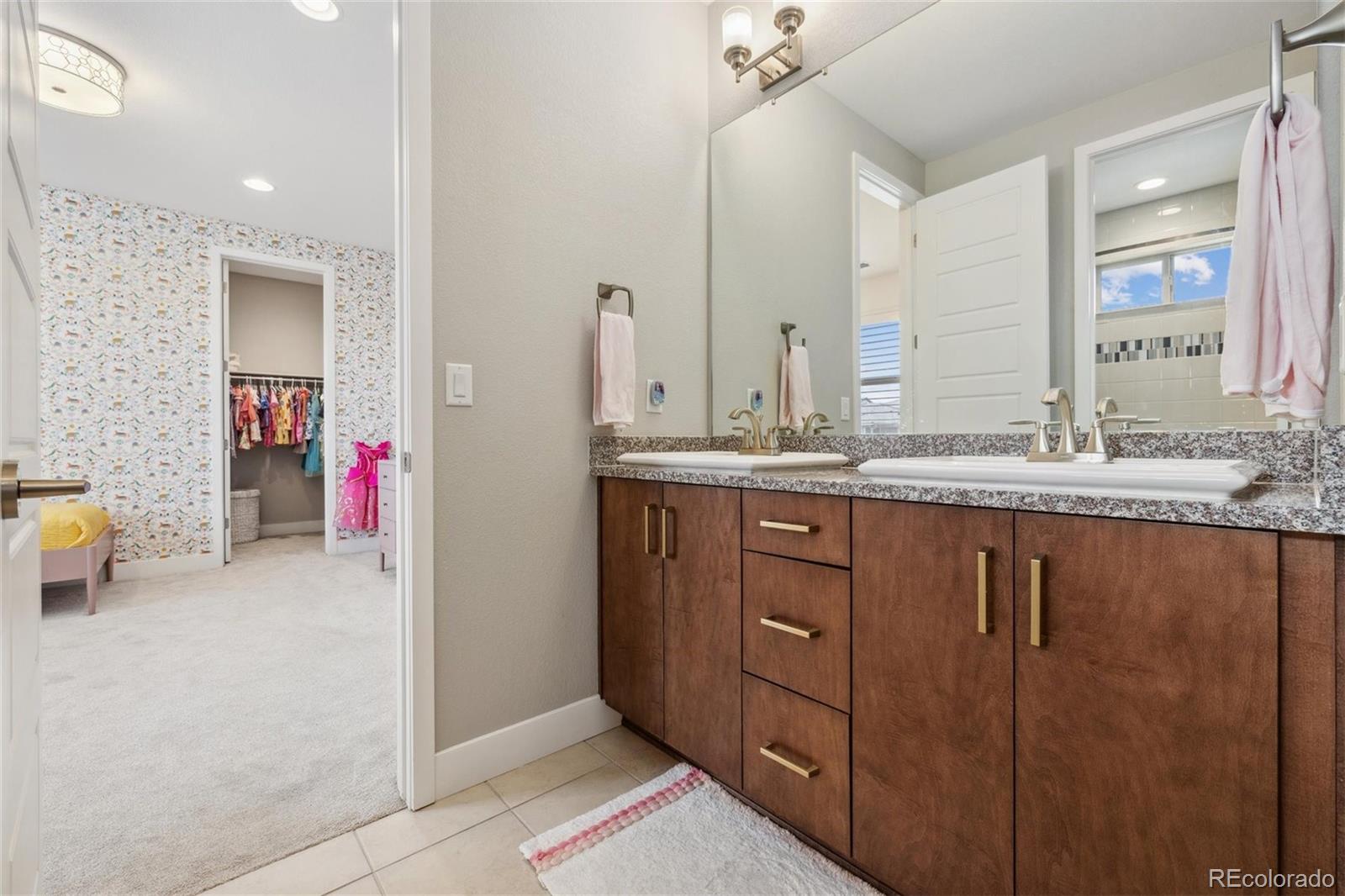 16371 Jones Mountain Way