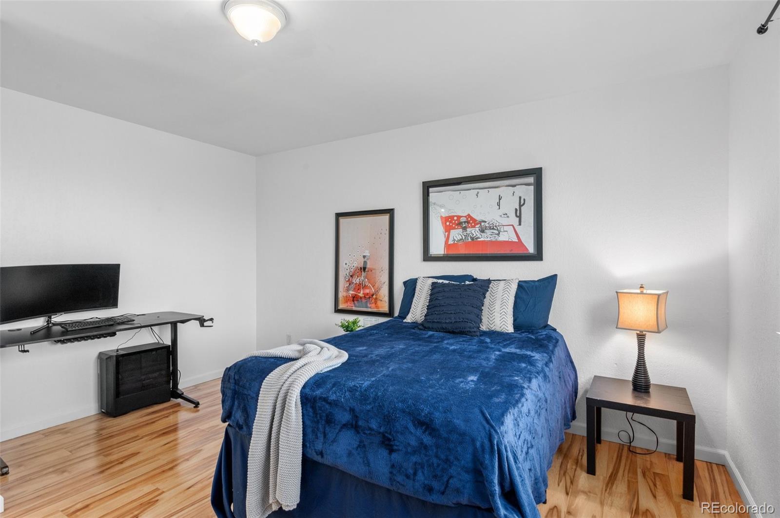 6566 S Flower Street