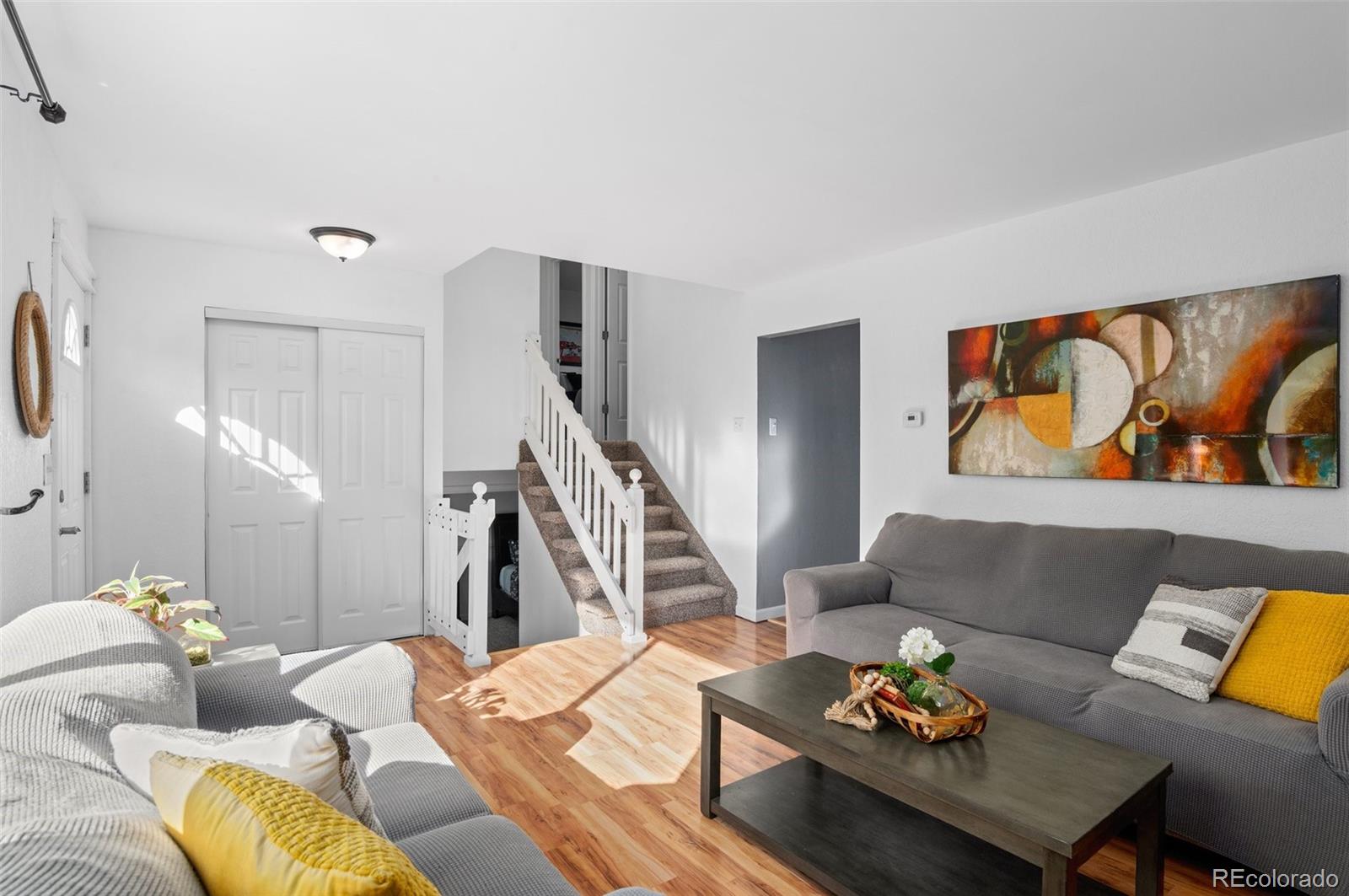 6566 S Flower Street