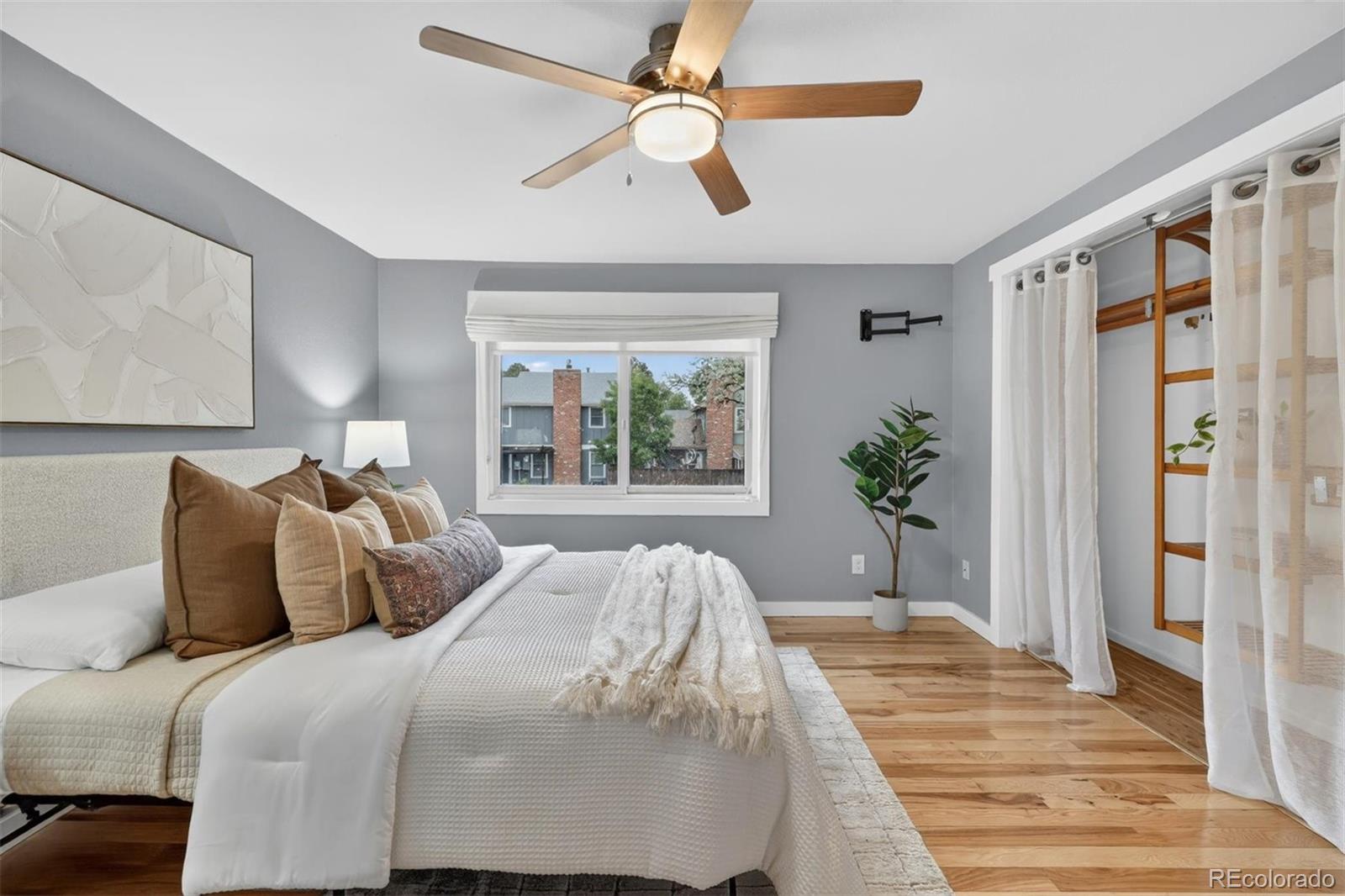 9270 W 87th Place