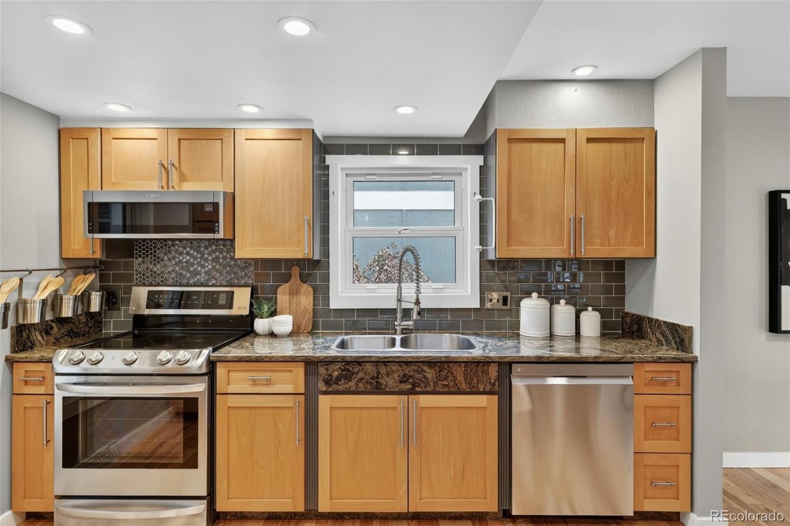 9270 W 87th Place