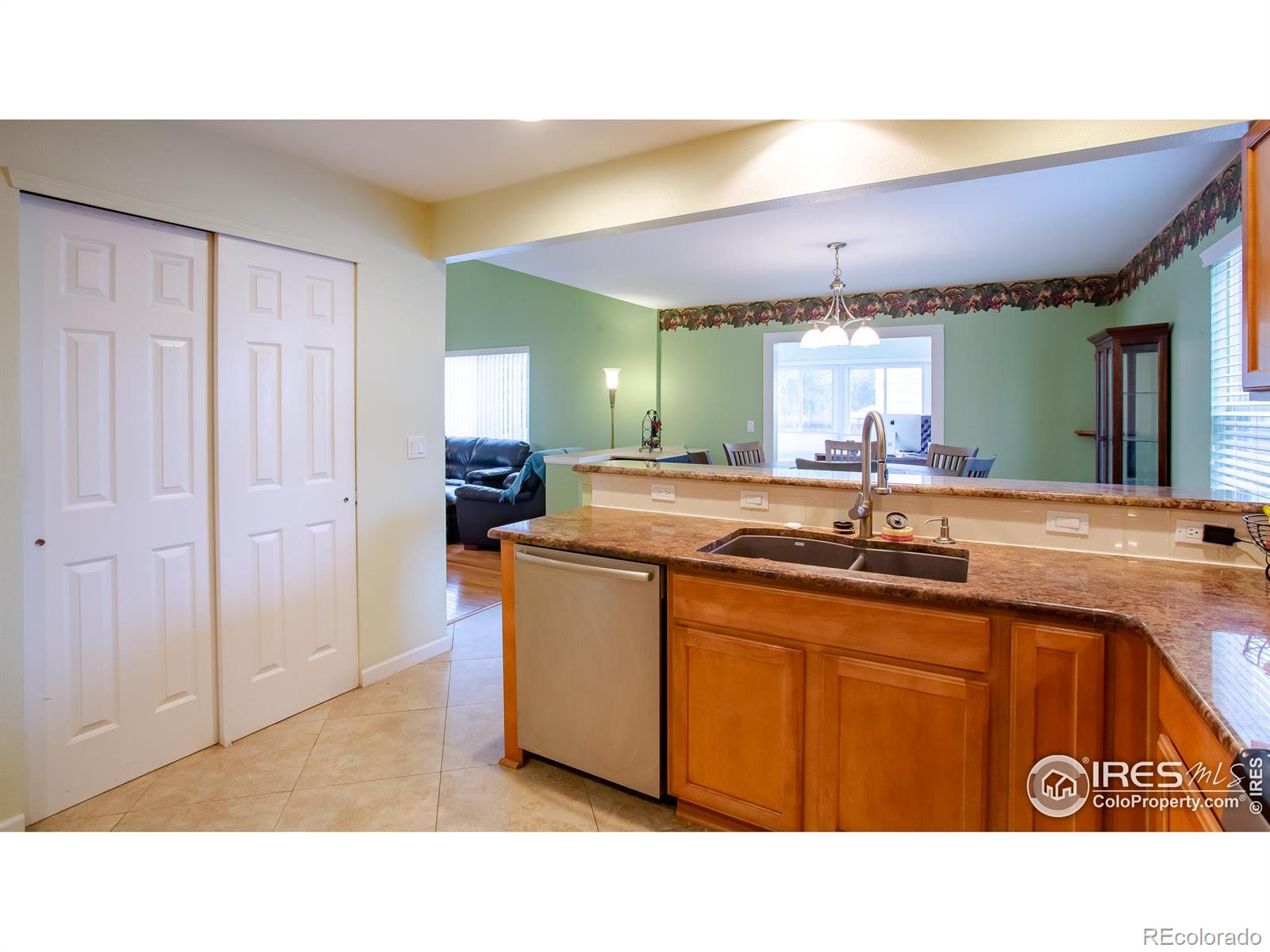 6225 Snowberry Avenue