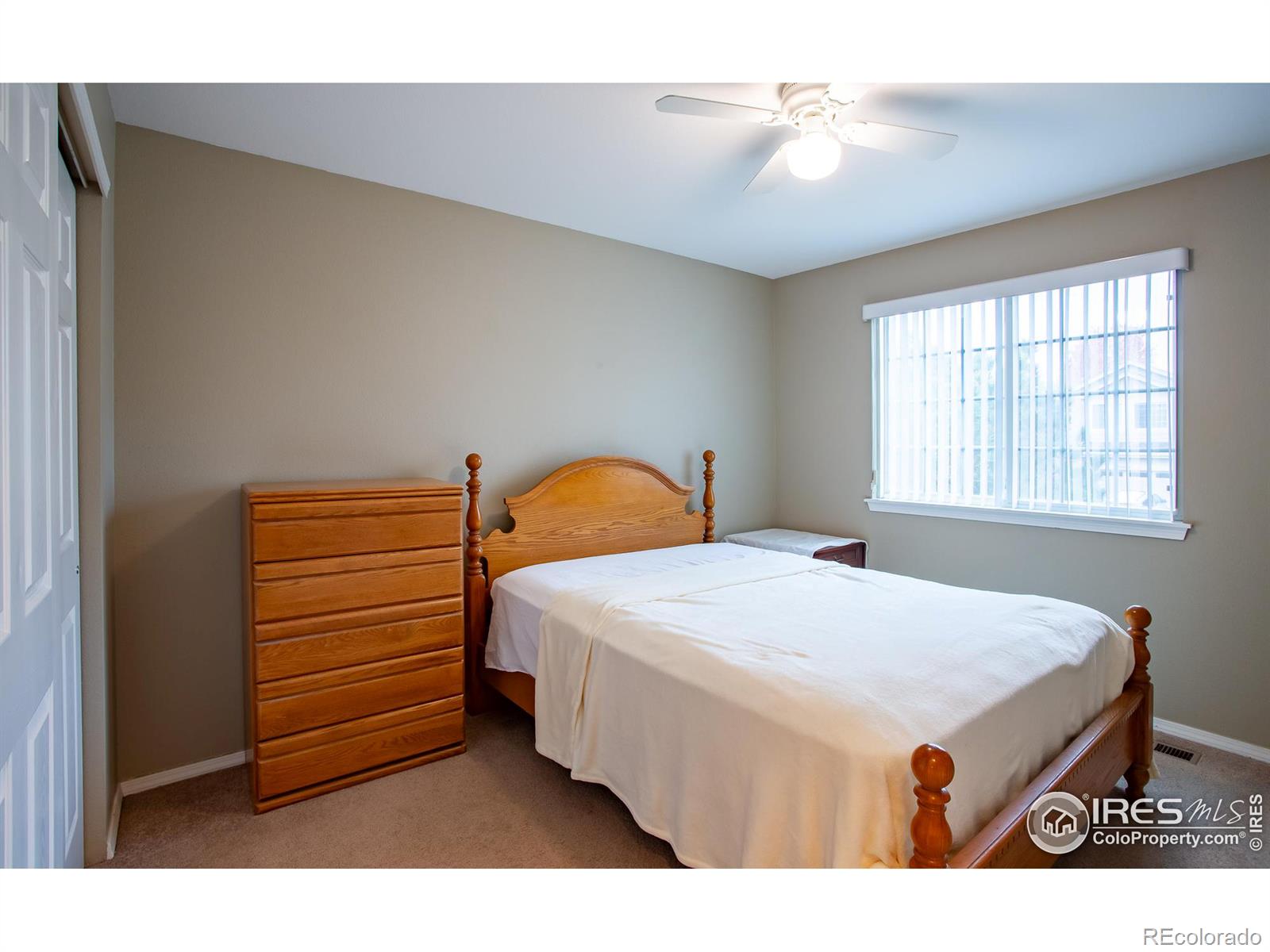 6225 Snowberry Avenue