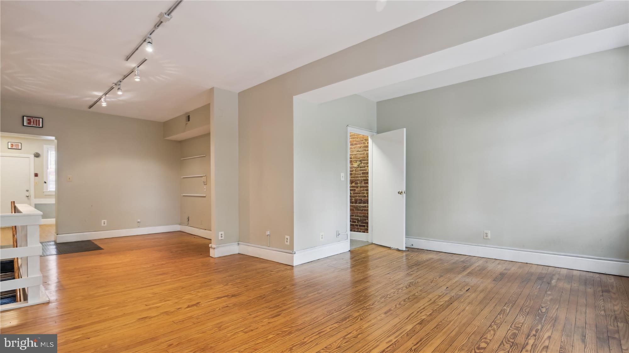 707-709 8TH STREET SE