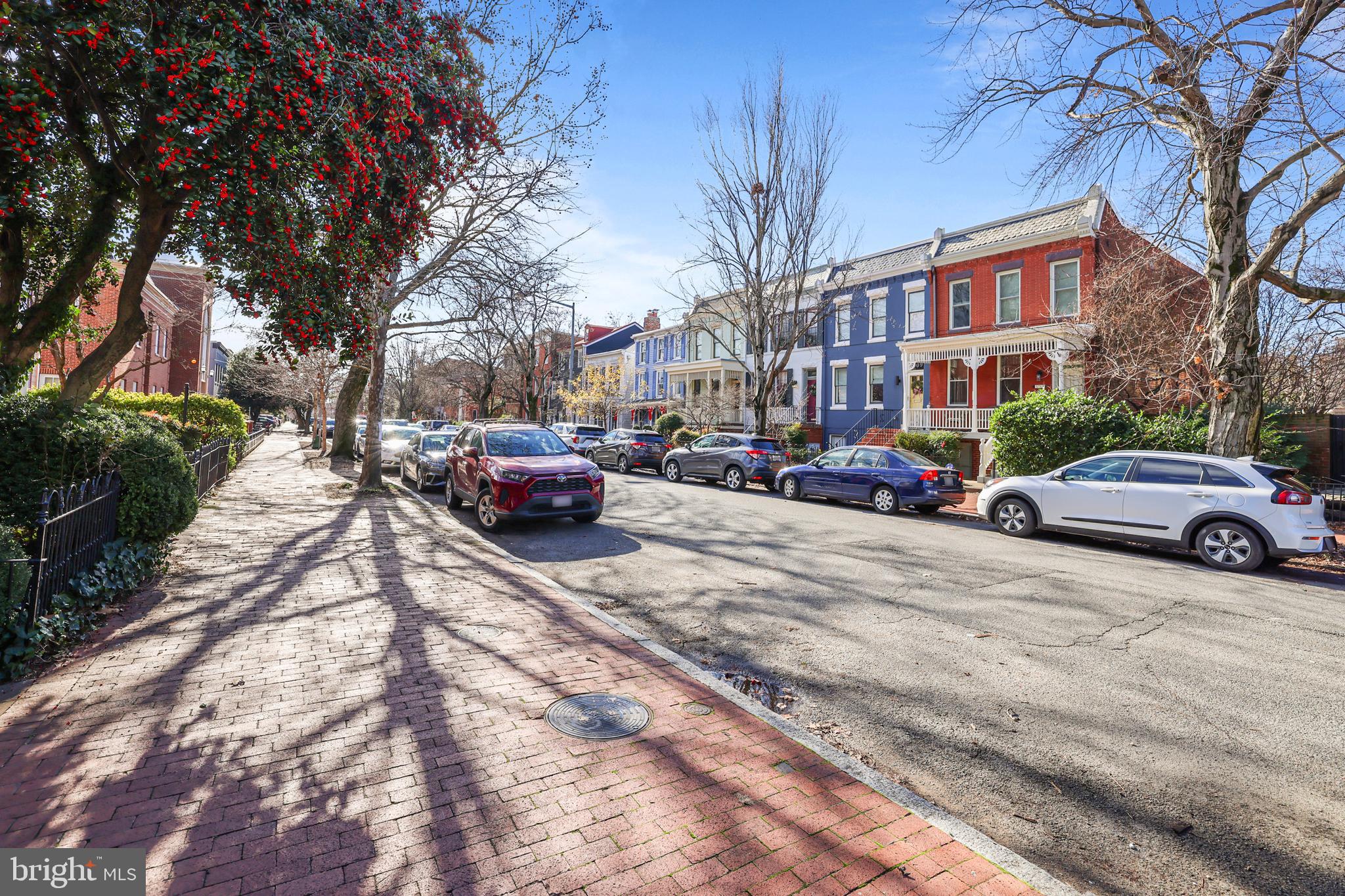 701 E STREET SE Unit: SUITE 1B